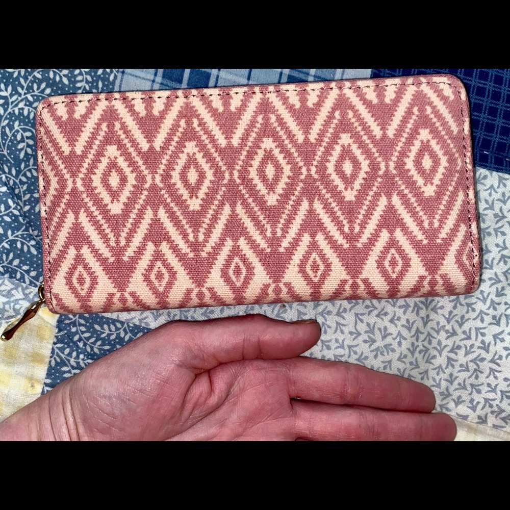 Pink & White New Large Zip Wallet